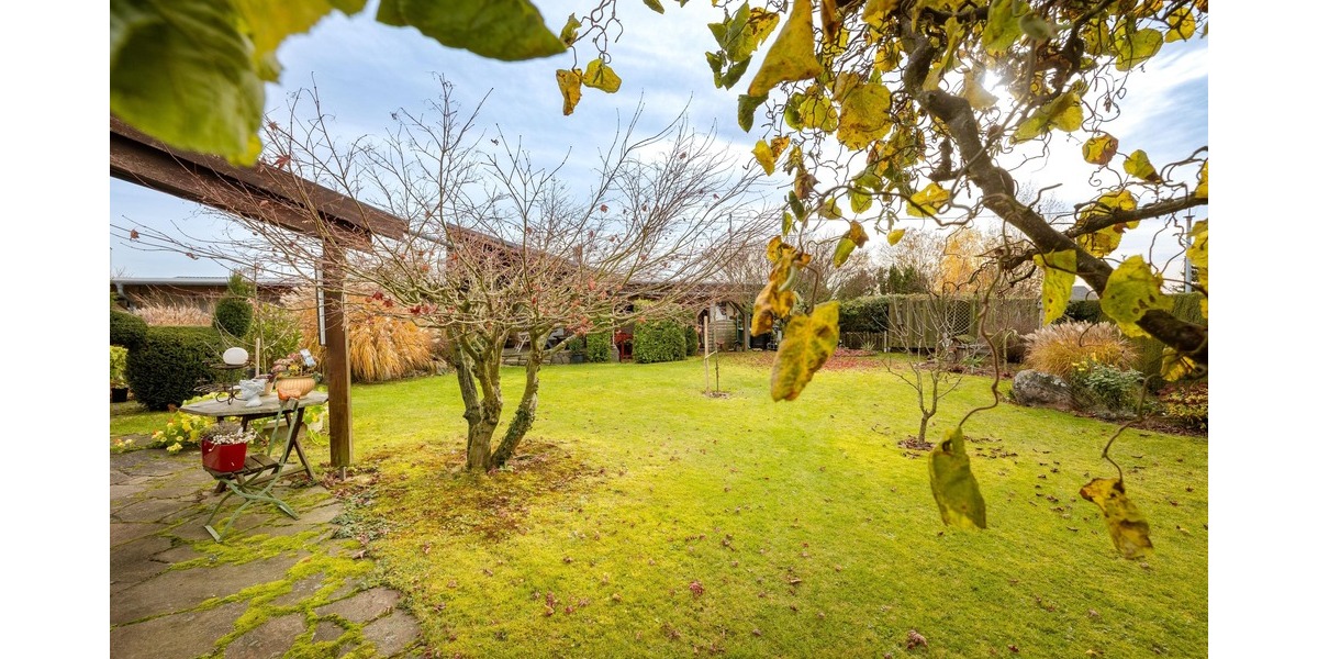 ! Außergewöhnliches Haus mit traumhaftem Garten ! - Einfamilienhaus Rüscheid | Angebot:23662269