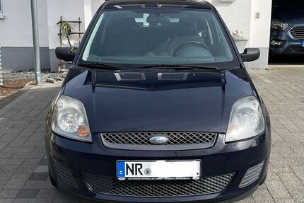 Ford Fiesta 221.900 km 600 &euro; Neustadt (Wied) 53577