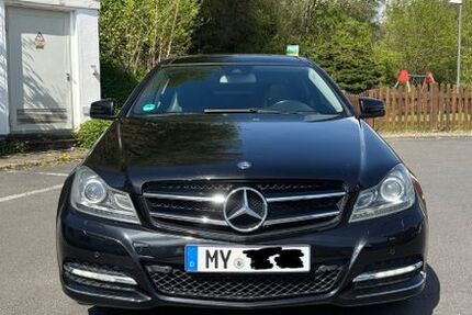 Mercedes-Benz C 250 140.000 km 13.000 &euro; Nickenich 56645