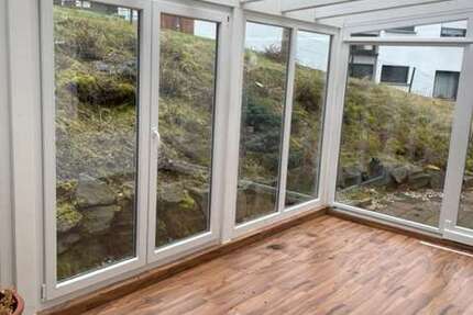 Haus Oberwambach - 4 Zimmer, 120 m&sup2;, 850&euro; | Angebot:27096456