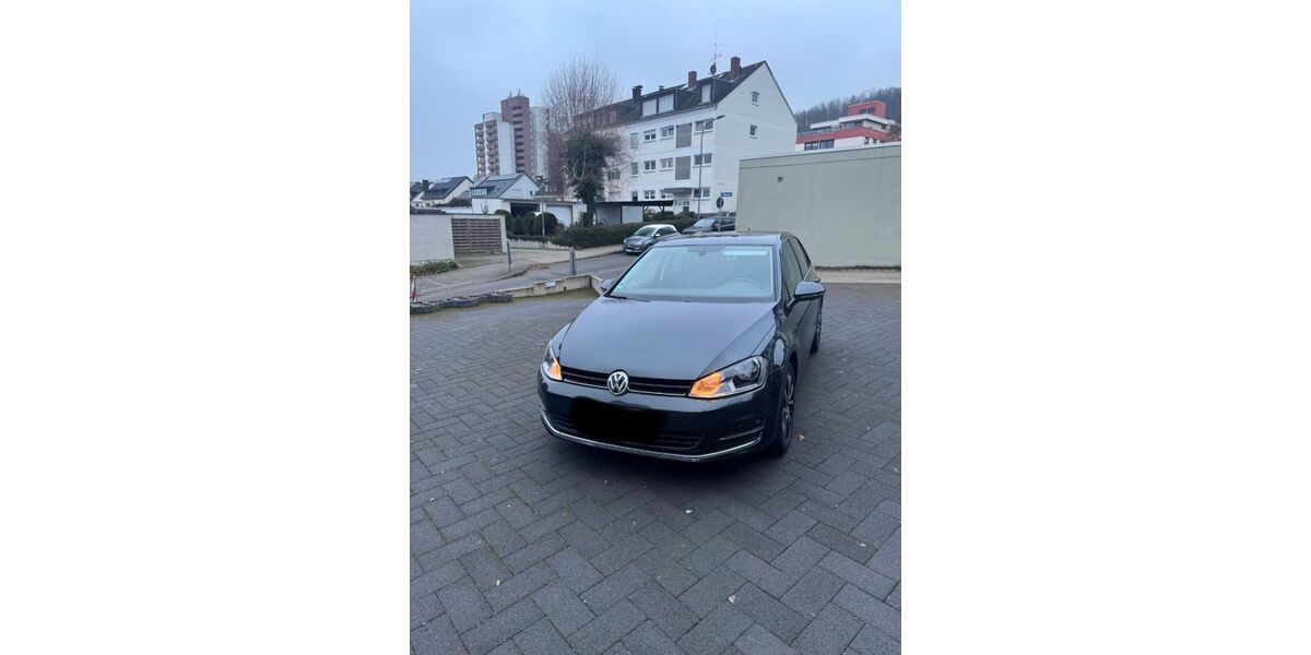 VW Golf 97.400 km 12.700 &euro; Koblenz 56072