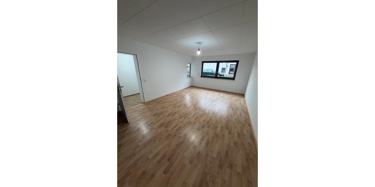 Etagenwohnung Selters (Westerwald) - 3 Zimmer, 105 m&sup2;, 890&euro; | Angebot:25724561