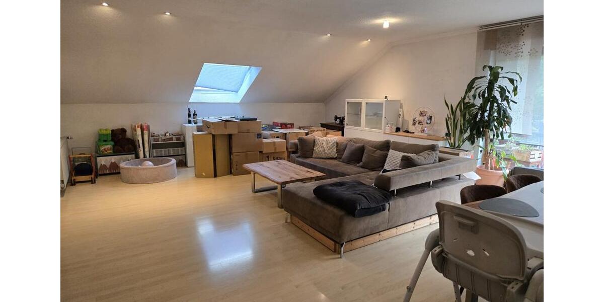 Etagenwohnung Linz am Rhein - 3 Zimmer, 92 m&sup2;, 990&euro; | Angebot:25918959