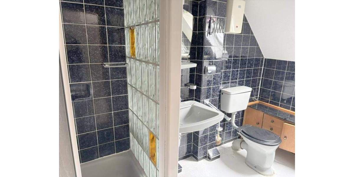 Einfamilienhaus Nauort - 1 Zimmer, 235 m&sup2;, 259.000&euro; | Angebot:25734855