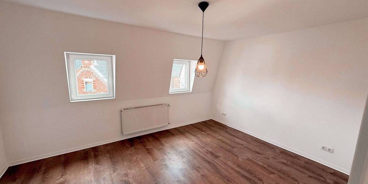 Einfamilienhaus Koblenz Metternich - 7 Zimmer, 153 m&sup2;, 330.000&euro; | Angebot:25970401