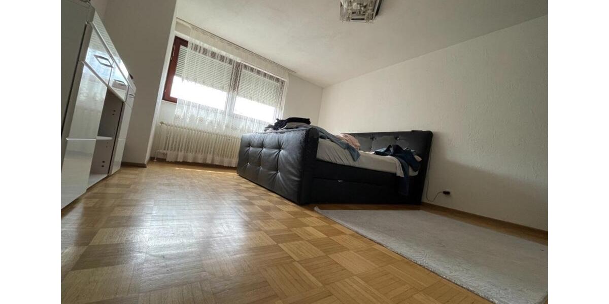 Etagenwohnung Koblenz Bubenheim - 5 Zimmer, 130 m&sup2;, 1.300&euro; | Angebot:24784043